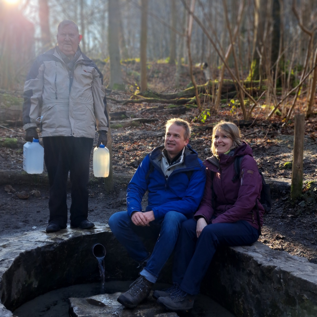 Arnout en Anneleen aan de Minnebron